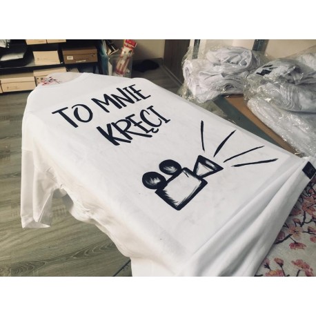 TO MNIE KRĘCI + rysunek kamerki