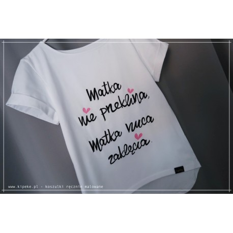 matka nie przeklina matka rzuca zaklęcia . + serduszka