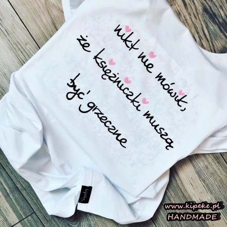 Nikt nie mówił, że księżniczki muszą być grzeczne + serduszka