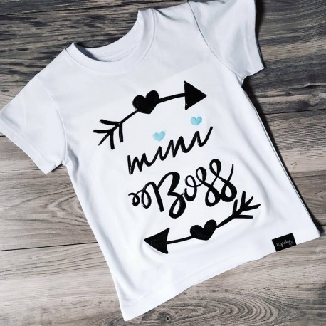 MIN BOSS serduszka niebieskie lub różowe ( napisać w komentarzu do zamówienia ktore )